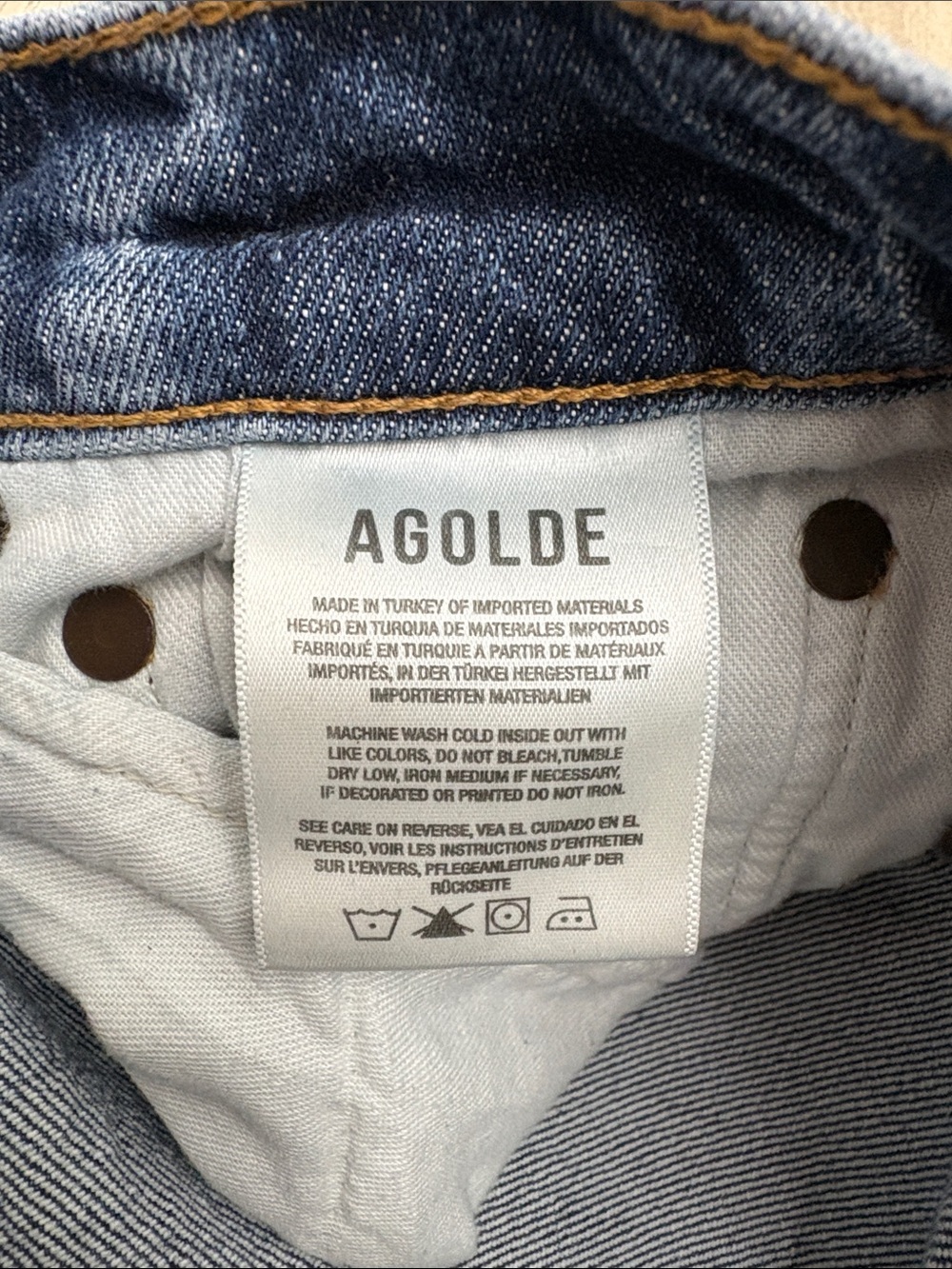Agolde Harper Straight Leg Jeans in Medium Blue Wash - Picture 8 of 11